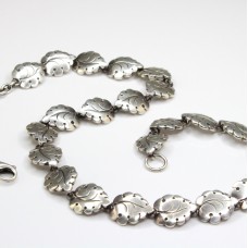 elegant colier modernist  "art & craft". designer N.E.From. Danemarca cca 1960 elegant colier modernist  "art & craft". designer N.E.From. Danemarca cca 1960