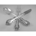 set tacamuri ONEIDA argint sterling. 1952. impecabil! in cutia originala!