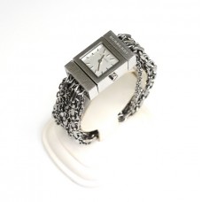 ceas de dama Burberry - by Ernest Jones - Marea Britanie ceas de dama Burberry - by Ernest Jones - Marea Britanie