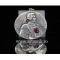 RARITATE: medalion Regina Elisabeta. cca 1900. atelier romanesc. argint cu rubin