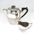 set edwardian pentru servirea cafelei - cafetiera si letiera - atelier Kirby Beard & Co cca 1910