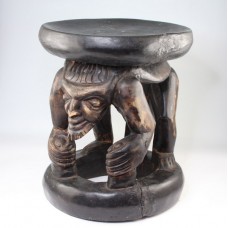 vechi scaun ceremonial Bamileke - Camerun cca 1940 vechi scaun ceremonial Bamileke - Camerun cca 1940