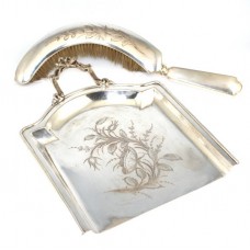 set ramasse-miettes Art Nouveau - alama argintata - Franta cca 1880 set ramasse-miettes Art Nouveau - alama argintata - Franta cca 1880