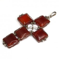 Pandant religios Skonvirke - argint si carnelian - cca 1910 Danemarca Pandant religios Skonvirke - argint si carnelian - cca 1910 Danemarca