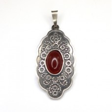 Pandant etnic indian din argint decorat cu agat carnelian - Rajasthan Pandant etnic indian din argint decorat cu agat carnelian - Rajasthan