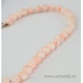 colier Peau D'ange. coral natural 