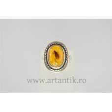 RAR : inel chihlimbar cu insecta fosilizata. argint. Suedia 1947