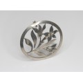 Broșă Art Nouveau | Flori de crin | manufactură în argint |  Austria cca.1900