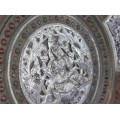 Vechi platou decorativ burmez | Avalokitesvara Bodhisattva | argint, cupru & alamă