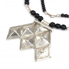 Colier tuareg cu amuletă Khomeissa - Hamsa | argint & onix negru | Niger