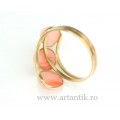 inel aur 18 k & coral angel skin. atelier napoletan. sec XX