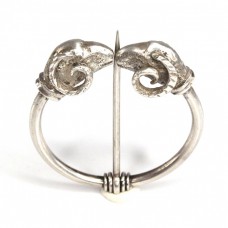 Veche fibulă din argint | Krios | manufactură de atelier european | sec. XIX