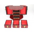 Inedit dulăpior-cabinet, chinezesc, pentru bijuterii | Xiantao | lacquer tianqi | China | cca.1970