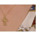 Rafinat colier religios | metal placat cu aur & perle faux | atelier Trifari | Statele Unite cca.1970