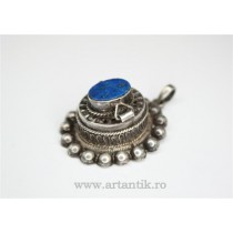 vechi pandant amuleta incasa."locket". lapislazuli & argint. Peru