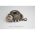 vechi pandant amuleta incasa."locket". lapislazuli & argint. Peru