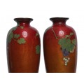 Garnitură de vaze japoneze emailate Shipōyaki cloisonné | manufactură atribuită atelierului Ando Jubei | cca.1920