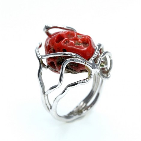 Opulent inel statement contemporary decorat cu anturaj de coral antic natural | manufactură în argint rodiat | Italia