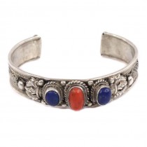 Veche brățară hindusă splendid decorată prin filigranare manuală | argint, coral roșu natural, lapis lazuli | cca. 1900-1930