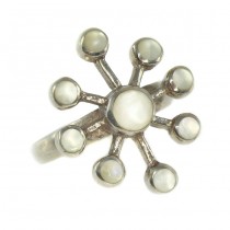 Inel modernist decorat cu anturaje de sidef pietrificat | manufactură în argint | Franța