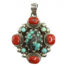 Amuletă tibetană decorată cu turcoaz himalayan și coral Sherpa | argint 925 | Nepal Amuletă tibetană decorată cu turcoaz himalayan și coral Sherpa | argint 925 | Nepal