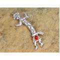 Broșă - amuletă amerindiană Rainbow Man | argint & coral roșu natural | Statele Unite