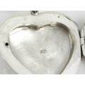 Impresionant pandant locket din argint gravat manual locket | Love Of My Heart | Marea Britanie