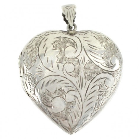 Impresionant pandant locket din argint gravat manual locket | Love Of My Heart | Marea Britanie