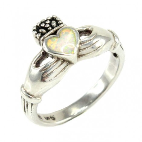 Inel Claddagh din argint decorat cu opal natural | atelier Fallers - Irlanda 