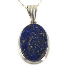 Colier din argint  cu un pandant modernist decorat cu lapis lazuli natural | Night Sky | Mexic cca.1980 Colier din argint  cu un pandant modernist decorat cu lapis lazuli natural | Night Sky | Mexic cca.1980