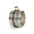 Inedit inel cinetic decorat cu peridot natural | manufactură în argint & alamă martelată | Statele Unite
