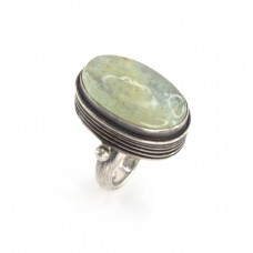 Inel statement mid-century decorat cu un spectaculos acvamarin verde natural | Statele Unite  Inel statement mid-century decorat cu un spectaculos acvamarin verde natural | Statele Unite