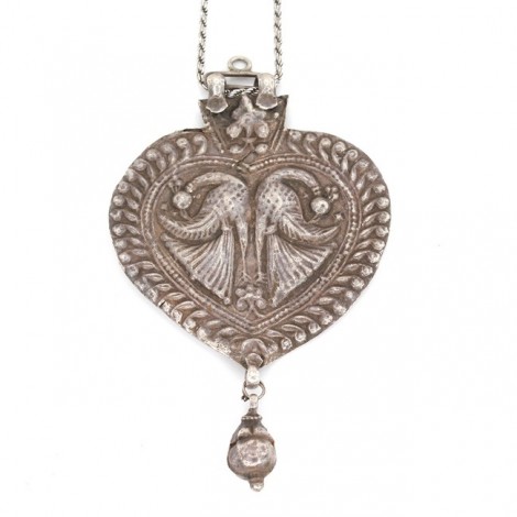 Colier accesorizat cu o veche amuletă hindusă YONI | manufactură în argint | cca. 1900 India