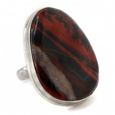 Inel statement Oversize decorat cu un impresionant jasp BloodStone | manufactură în argint | Indonezia Inel statement Oversize decorat cu un impresionant jasp BloodStone | manufactură în argint | Indonezia