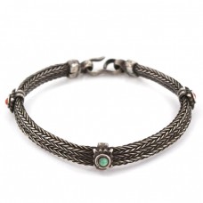 Veche brățară sino-tibetană unisex manufacturată în argint | coral natural & turcoaz natural | Himachal Pradesh - India Veche brățară sino-tibetană unisex manufacturată în argint | coral natural & turcoaz natural | Himachal Pradesh - India