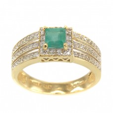 Inel cocktail din aur galben 18 k decorat cu smarald natural și 70 diamante naturale | atelier J C Jewelers | Statele Unite  Inel cocktail din aur galben 18 k decorat cu smarald natural și 70 diamante naturale | atelier J C Jewelers | Statele Unite