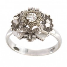 Rafnat inel Art Deco din aur alb 18k decorat cu briliant 0.20 CT | Franța cca. 1920 Rafnat inel Art Deco din aur alb 18k decorat cu briliant 0.20 CT | Franța cca. 1920