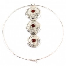 Colier choker tuareg accesorizat cu o inedită amuletă lavalier | manufactură unicat în argint & carneol natural | colecția Ancient Symbols by ArtAntik Gallery  Colier choker tuareg accesorizat cu o inedită amuletă lavalier | manufactură unicat în argint & carneol natural | colecția Ancient Symbols by ArtAntik Gallery