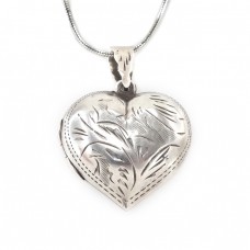 Colier din argint cu pandant locket stilizat sub forma unei inimi | Italia  Colier din argint cu pandant locket stilizat sub forma unei inimi | Italia