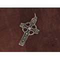 Pandant cruce celtică din argint patinat niello | Triquetra  - Triskelion | Marea Britanie