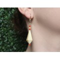 Cercei victorieni teardrop din aur 14k decorați cu fildeș și coral natural oxblood | Marea Britanie - secol XIX