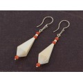 Cercei victorieni teardrop din aur 14k decorați cu fildeș și coral natural oxblood | Marea Britanie - secol XIX