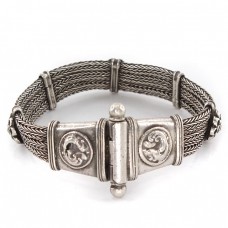 Brățară etnică indiană manufacturată în argint | Mayura | Rajasthan - British Raj cca. 1950 -1960 Brățară etnică indiană manufacturată în argint | Mayura | Rajasthan - British Raj cca. 1950 -1960