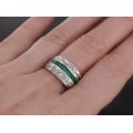 Inel cocktail din aur alb 18 K decorat cu smaralde 1 CT și diamante naturale 0.50 CT |  manufactură de atelier piemontez 