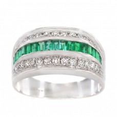 Inel cocktail din aur alb 18 K decorat cu smaralde 1 CT și diamante naturale 0.50 CT |  manufactură de atelier piemontez  Inel cocktail din aur alb 18 K decorat cu smaralde 1 CT și diamante naturale 0.50 CT |  manufactură de atelier piemontez
