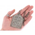 Colier cu veche amuletă hindusă | Krishna & Navagunjara | manufactură în argint | India | început de secol XX