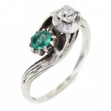 Inel Art Nouveau din aur alb 18k decorat cu smarald și diamant natural | Franța cca. 1910 Inel Art Nouveau din aur alb 18k decorat cu smarald și diamant natural | Franța cca. 1910