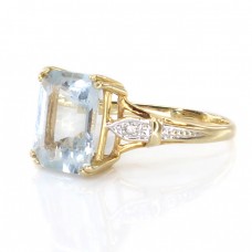 Inel din aur 18k decorat cu acvamarin natural și diamante naturale | atelier european | Germania Inel din aur 18k decorat cu acvamarin natural și diamante naturale | atelier european | Germania