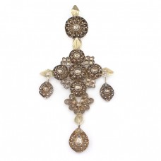 Impresionant pandant religios de perioadă Louis XV | Croix de Saint Lo |  | manufactură în argint aurit | Franța secol XVIII Impresionant pandant religios de perioadă Louis XV | Croix de Saint Lo |  | manufactură în argint aurit | Franța secol XVIII