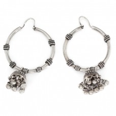 Cercei creole Jhumka manufacturați în argint | India  Cercei creole Jhumka manufacturați în argint | India